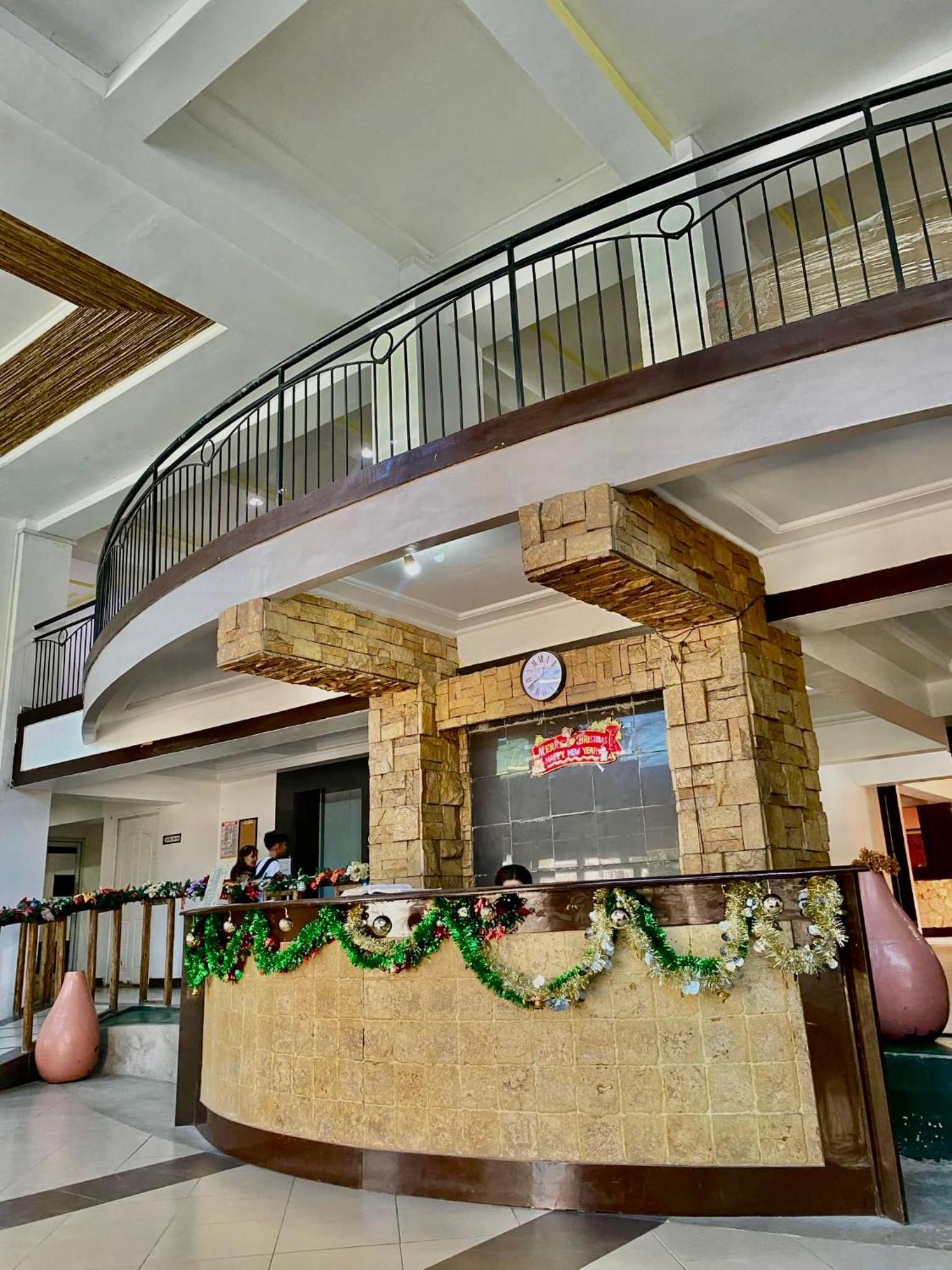 Otravel Hostel 5 Minutes From Mactan Airport 麦克坦 外观 照片